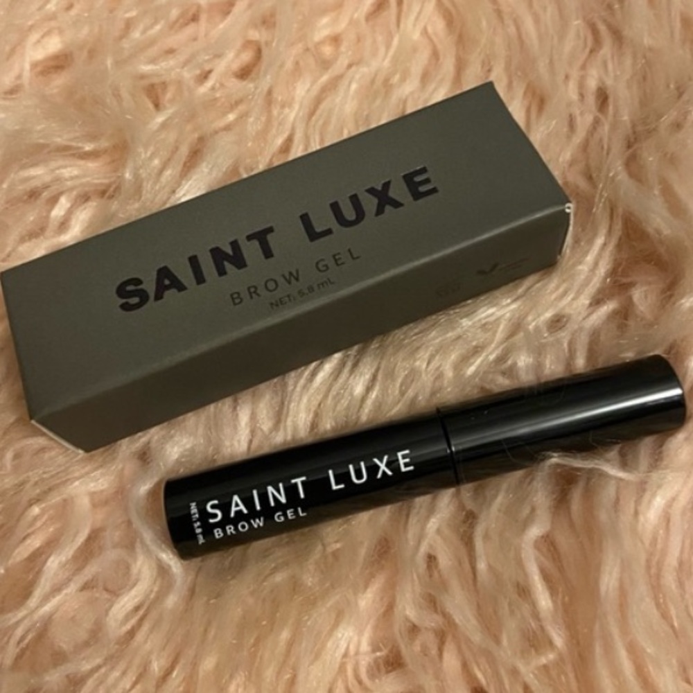 💋4 for $20‼️ Saint Lux Brow Gel